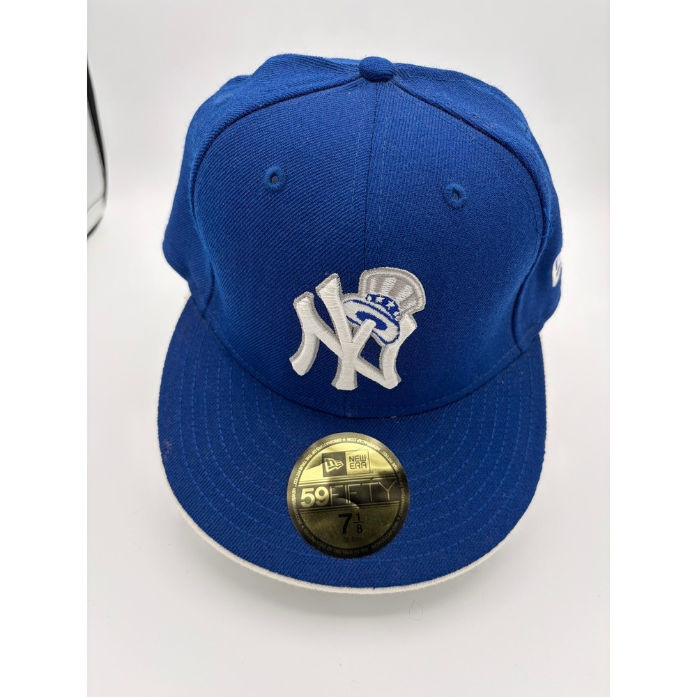 New Era 59FIFTY Fitted Hat Mens 7 1/8 Blue New York Yankees MLB Baseball Cap
